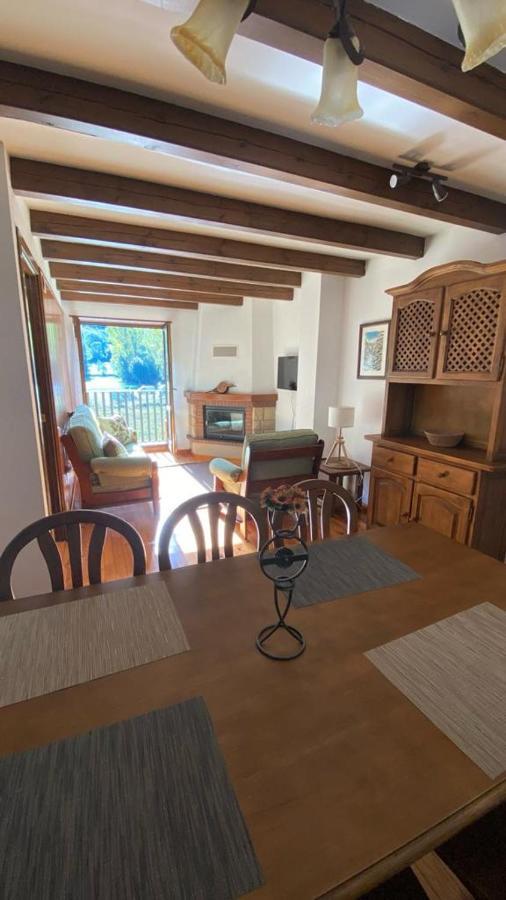 Apartamentos Nogueret Бенаск Екстериор снимка