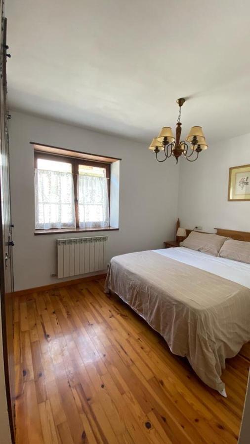 Apartamentos Nogueret Бенаск Екстериор снимка